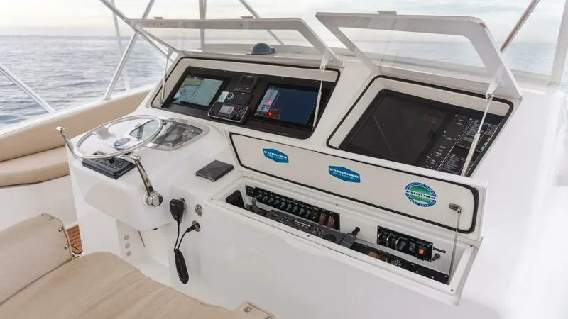 Slide: The Image of Viking 55 Convertible 2000 - 24