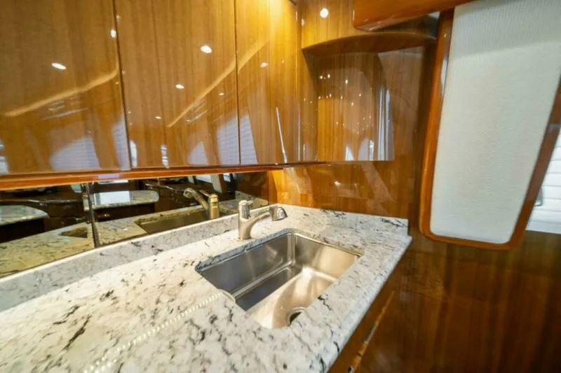 Slide: The Image of Viking 55 Convertible 2016 - 13