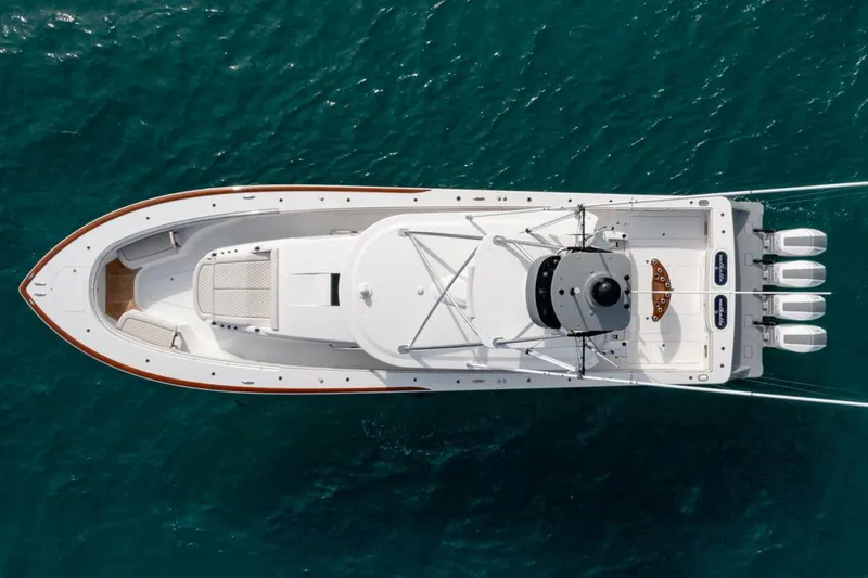Slide: The Image of Valhalla Boatworks V-55 2027 - 3