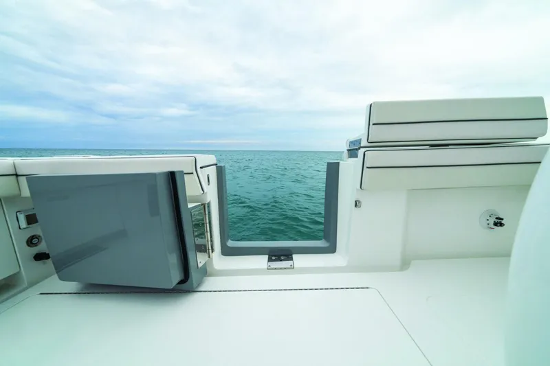 Slide: The Image of Valhalla Boatworks V-55 2027 - 25