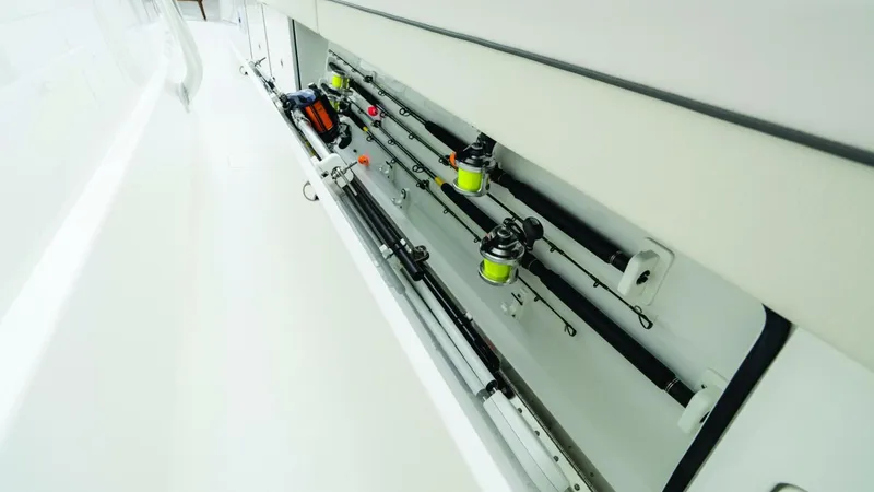 Slide: The Image of Valhalla Boatworks V-55 2027 - 15