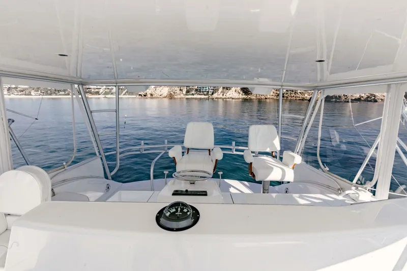 Slide: The Image of Viking 56 Convertible 2003 - 17