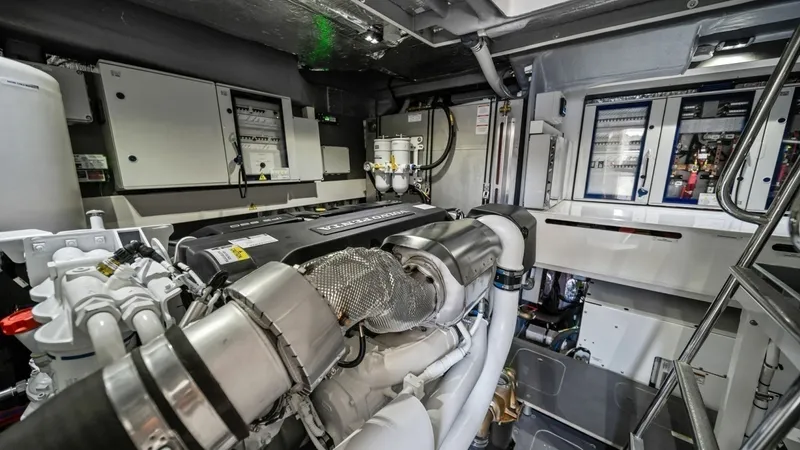Slide: The Image of Absolute 56 Fly 2027 - 71