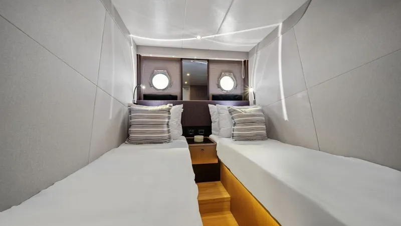 Slide: The Image of Absolute 56 Fly 2027 - 45