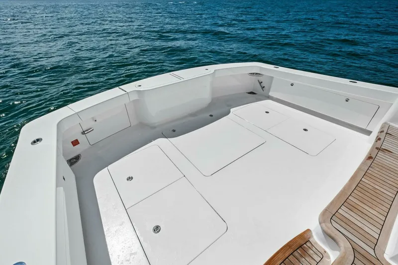Slide: The Image of Viking 58 Convertible 2025 - 40