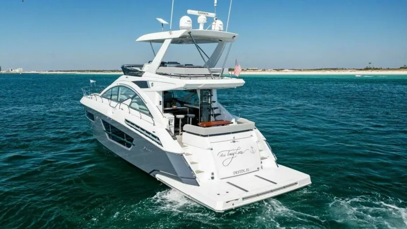 Slide: The Image of Cruisers 60 Cantius Fly 2023 - 68