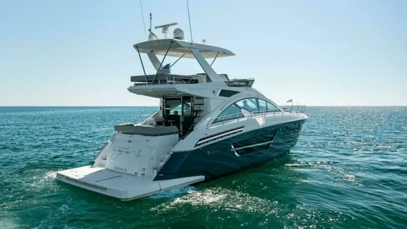 Slide: The Image of Cruisers 60 Cantius Fly 2023 - 69