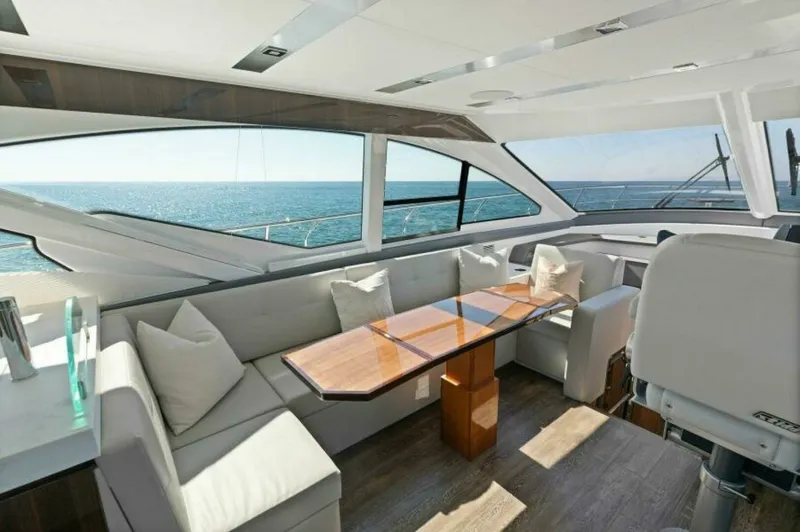 Slide: The Image of Cruisers 60 Cantius Fly 2023 - 14