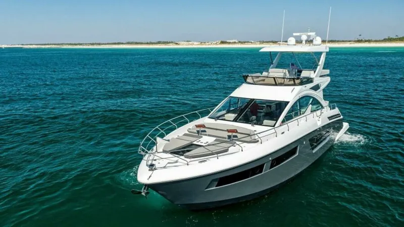 Slide: The Image of Cruisers 60 Cantius Fly 2023 - 58