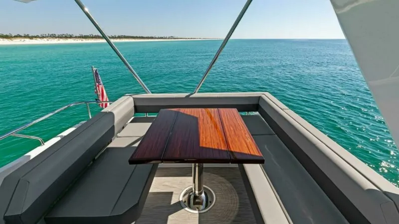 Slide: The Image of Cruisers 60 Cantius Fly 2023 - 39