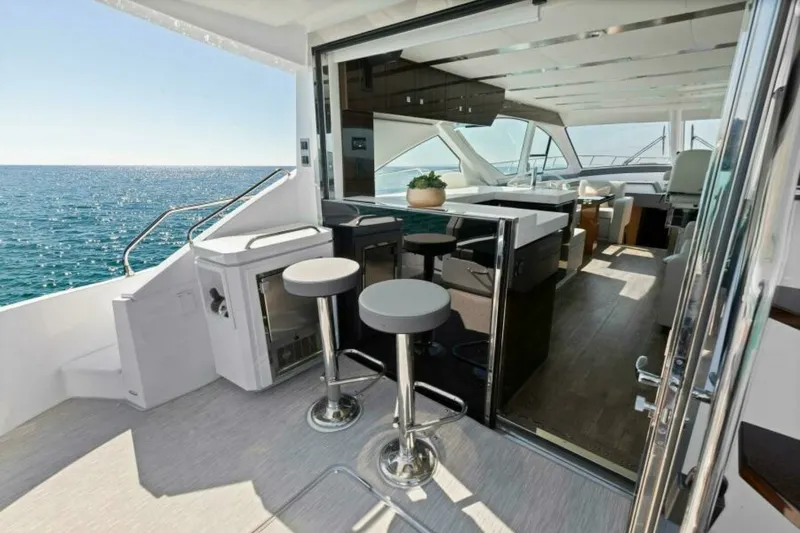 Slide: The Image of Cruisers 60 Cantius Fly 2023 - 45