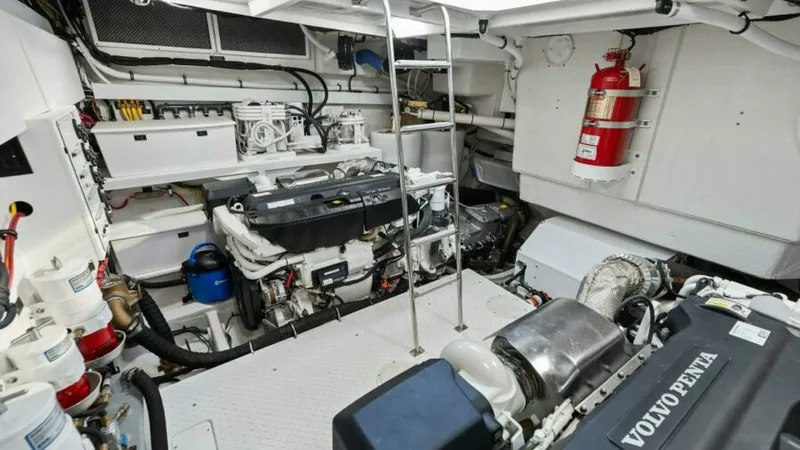Slide: The Image of Cruisers 60 Cantius Fly 2023 - 47