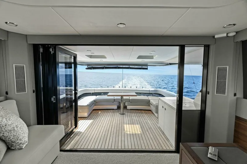 Slide: The Image of Maritimo M600 2025 - 3