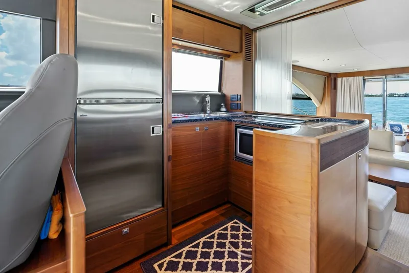 Slide: The Image of Princess F60 2015 - 11