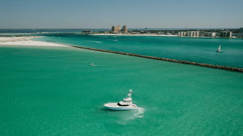Slide: The Image of Hatteras GT60 2016 - 73