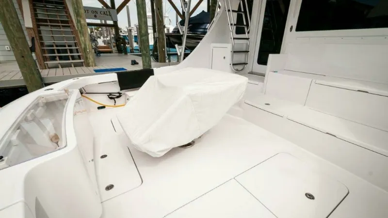 Slide: The Image of Hatteras GT60 2016 - 58