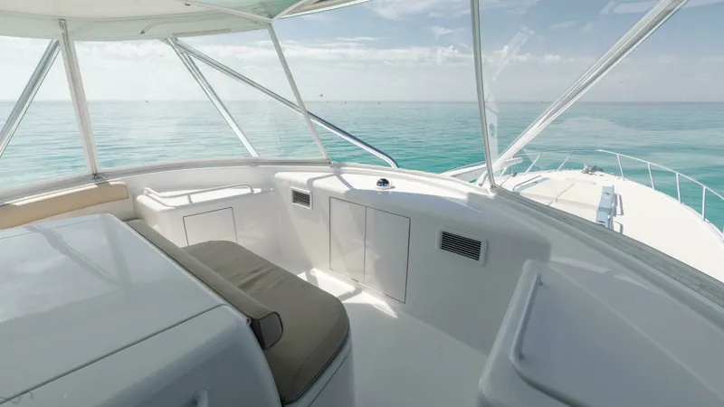 Slide: The Image of Hatteras GT60 2016 - 51