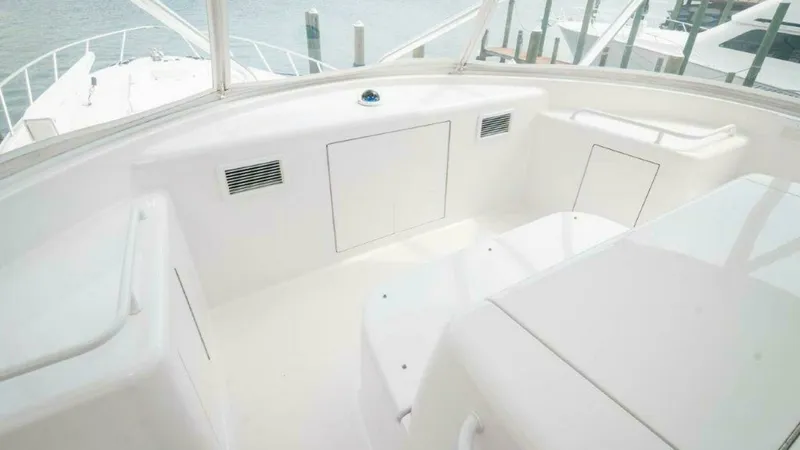 Slide: The Image of Hatteras GT60 2016 - 50