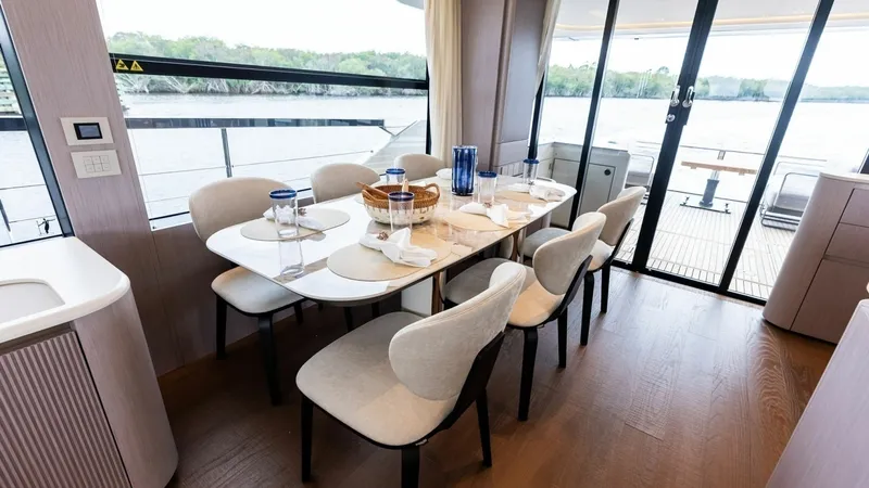 Slide: The Image of Absolute 62 Navetta 2026 - 9