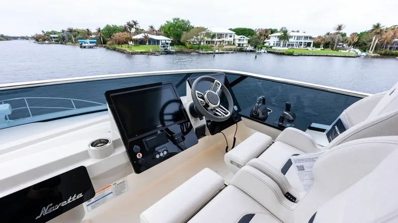 Slide: The Image of Absolute 62 Navetta 2026 - 67