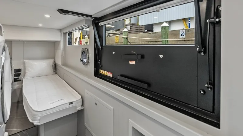 Slide: The Image of Absolute 62 Navetta 2026 - 37