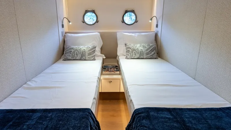 Slide: The Image of Absolute 62 Navetta 2026 - 31