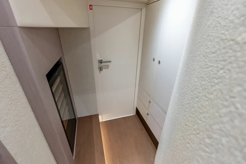 Slide: The Image of Absolute 62 Navetta 2026 - 29