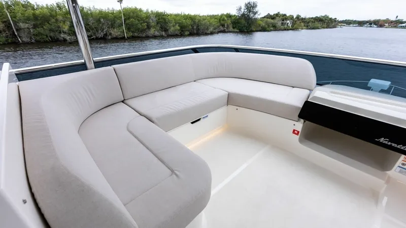 Slide: The Image of Absolute 62 Navetta 2026 - 69