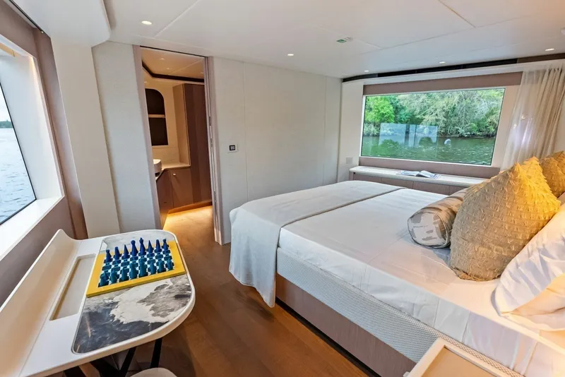 Slide: The Image of Absolute 62 Navetta 2026 - 23