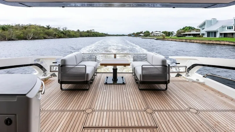 Slide: The Image of Absolute 62 Navetta 2026 - 3