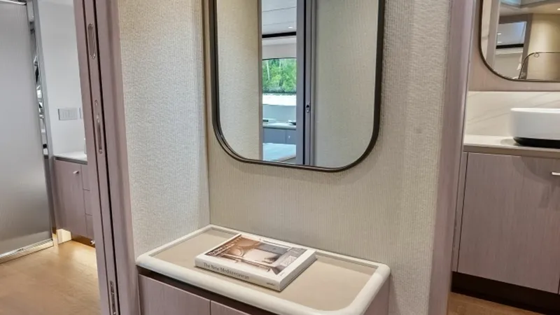 Slide: The Image of Absolute 62 Navetta 2026 - 33