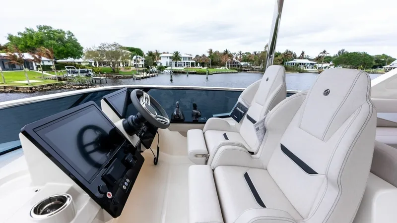 Slide: The Image of Absolute 62 Navetta 2026 - 66