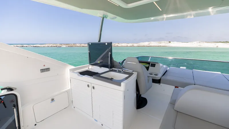 Slide: The Image of Absolute 60 Flybridge 2027 - 62