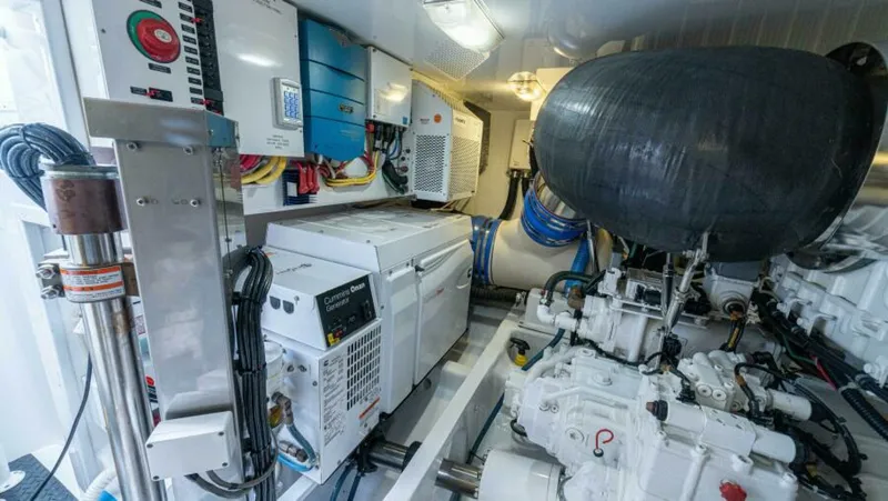Slide: The Image of Viking 62 Convertible 2017 - 60