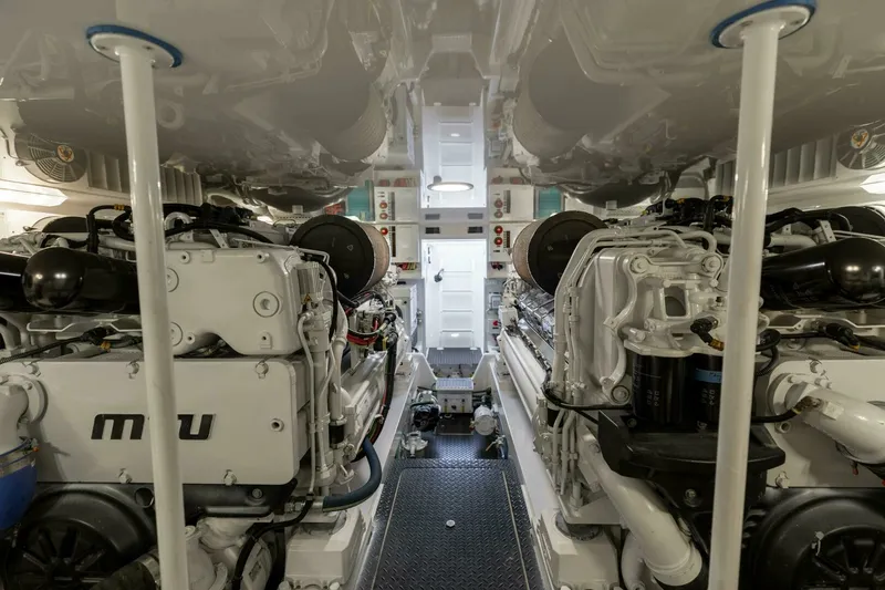 Slide: The Image of Viking 62 Convertible 2018 - 40