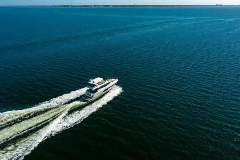 Slide: The Image of Prestige 630 Flybridge 2020 - 64