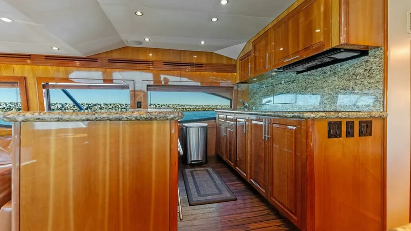 Slide: The Image of Hatteras 64 Convertible 2007 - 13