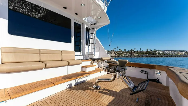 Slide: The Image of Hatteras 64 Convertible 2007 - 3