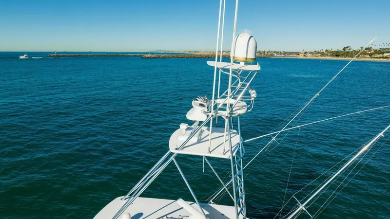 Slide: The Image of Hatteras 64 Convertible 2007 - 51