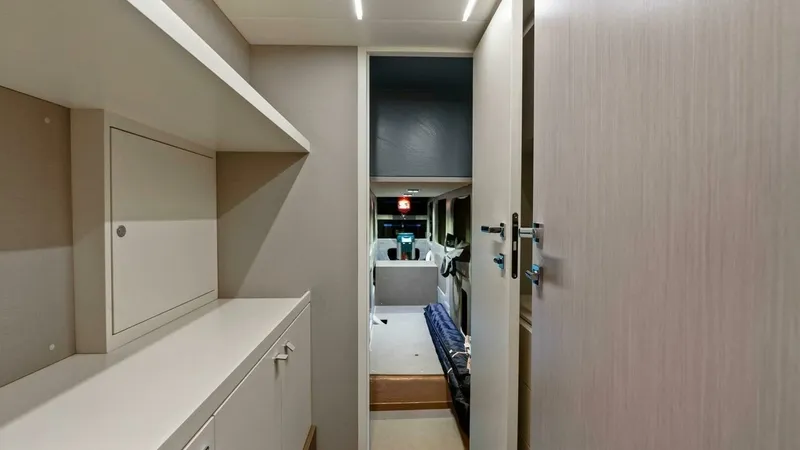 Slide: The Image of Absolute 70 Navetta 2026 - 51