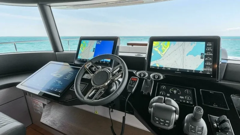 Slide: The Image of Absolute 70 Navetta 2026 - 6