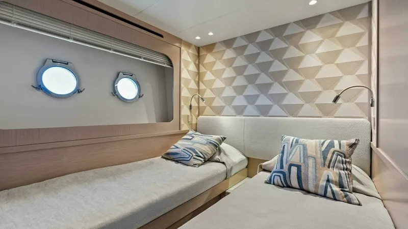 Slide: The Image of Absolute 70 Navetta 2026 - 32