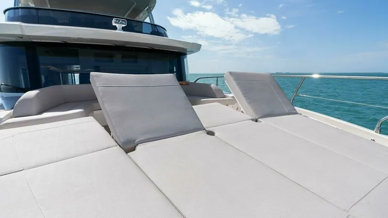 Slide: The Image of Absolute 70 Navetta 2026 - 71