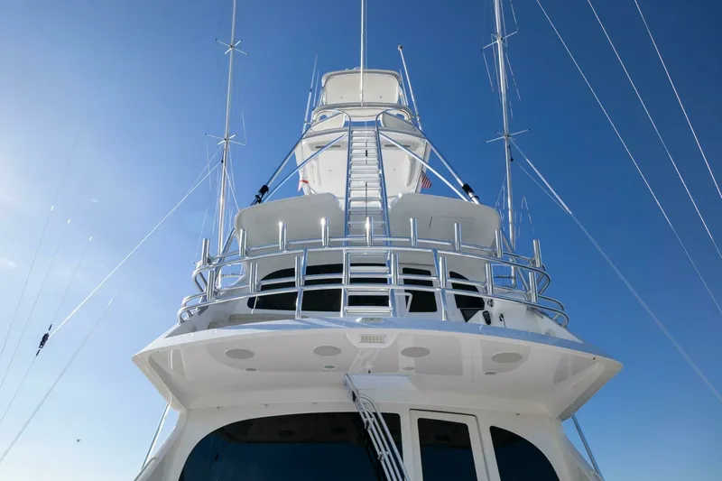Slide: The Image of Viking 72 Enclosed Bridge 2021 - 3