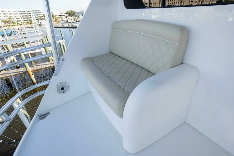 Slide: The Image of Viking 72 Enclosed Bridge 2021 - 29