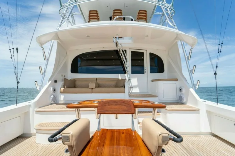 Slide: The Image of Viking 72 Convertible 2018 - 21