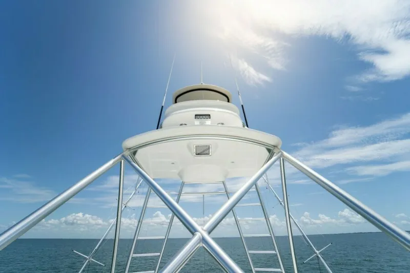Slide: The Image of Viking 72 Convertible 2018 - 6