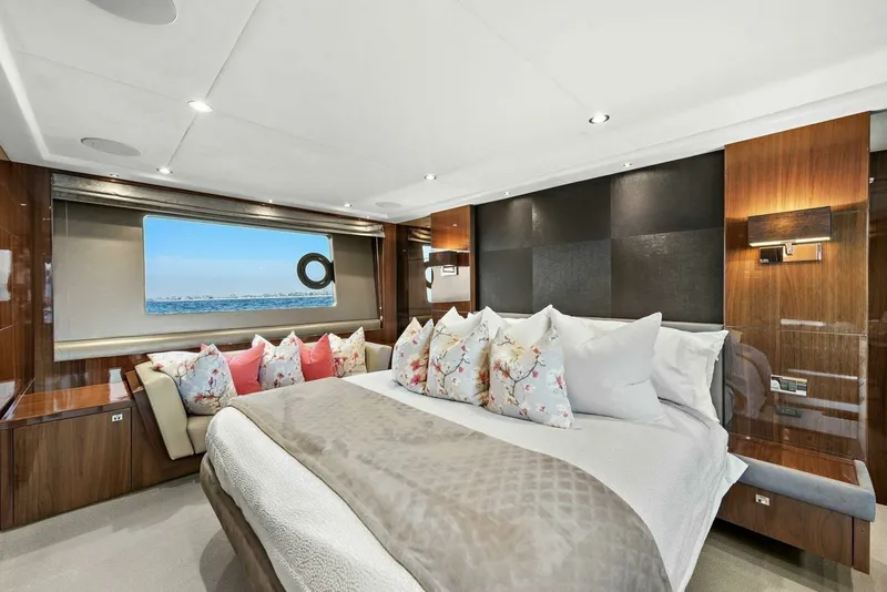 Slide: The Image of Princess 72 Motoryacht 2015 - 27