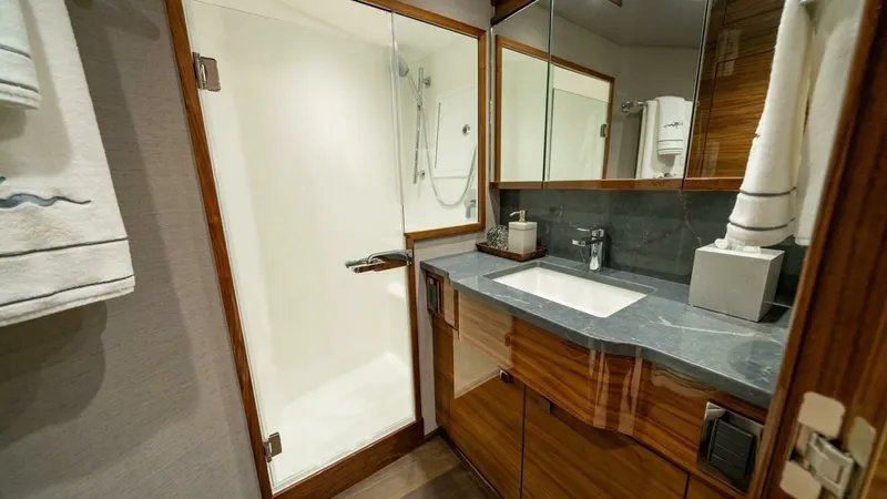 Slide: The Image of Viking 74 Convertible 2027 - 19