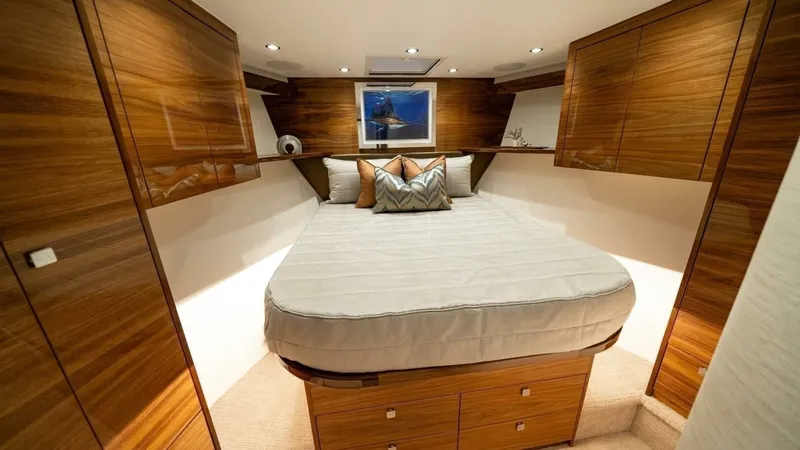 Slide: The Image of Viking 74 Convertible 2027 - 12